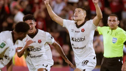 Alajuelense inicia la Copa Centroamericana con victoria ante Xelajú