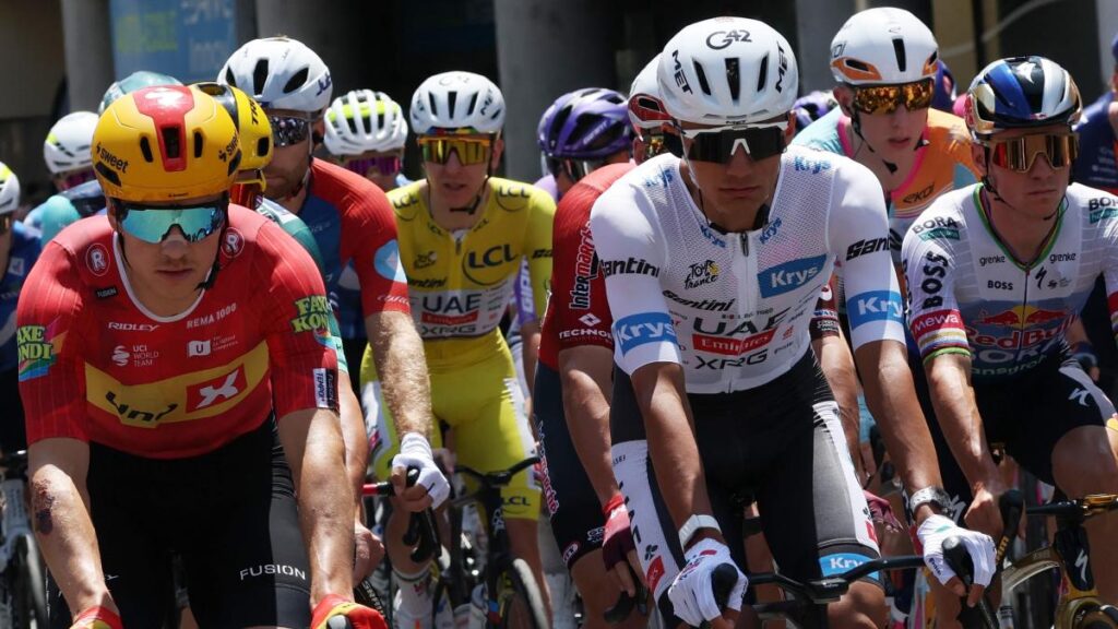 Así va Isaac del Toro en el Tour de France 2026: posiciones tras la etapa 17