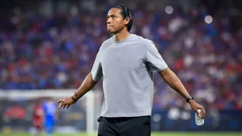 ¡Cada vez más histórico! Huiqui, a un paso de ser el segundo entrenador más ganador de Cruz Azul