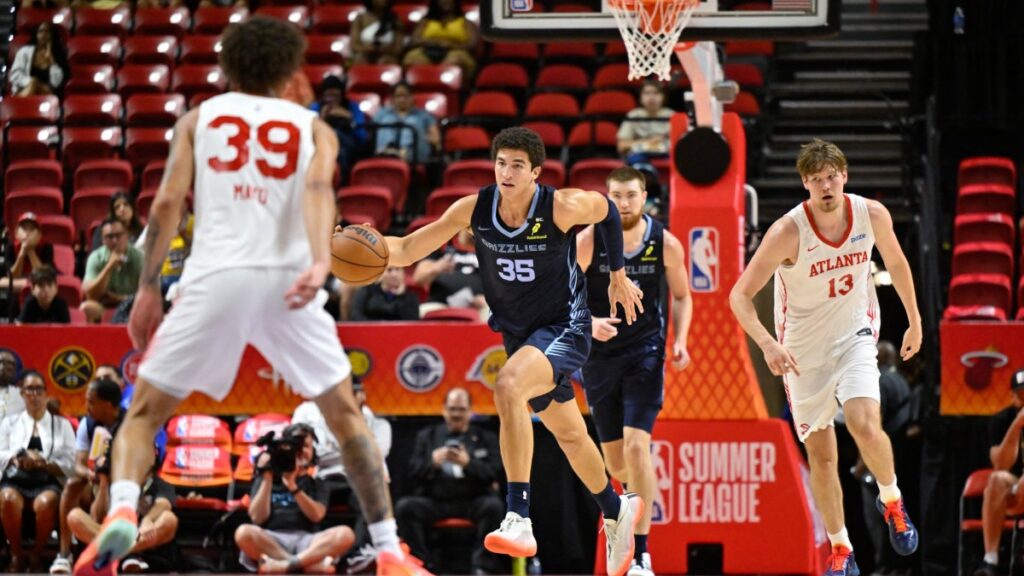 Karim López vive sus primeros minutos con Memphis en la NBA Summer League