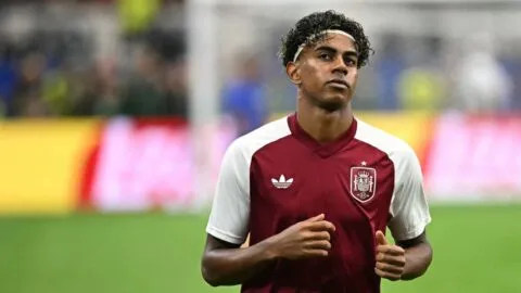 Lamine Yamal y otros futbolistas que jugaron una final del Mundial con 19 años o menos