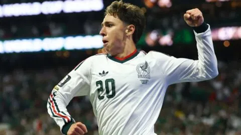 Mateo Chávez regresa al AZ Alkmaar con nuevos objetivos tras cumplir su sueño en el Mundial 2026