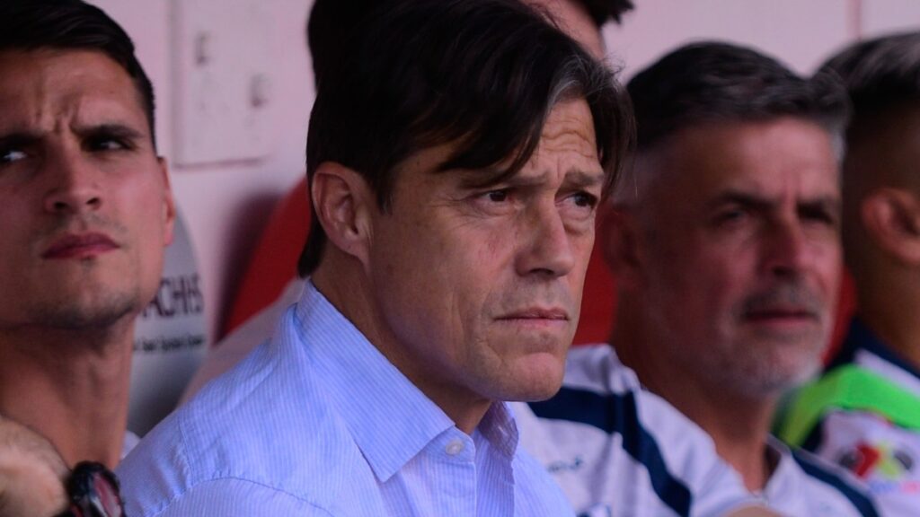 Almeyda lamenta errores en derrota de Rayados