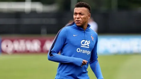 Celeste Amarilla admite racismo en mensajes contra Mbappé: “Fue un desatino”