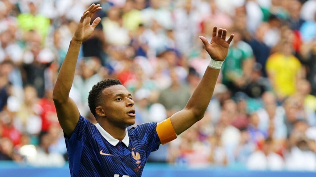 Kylian Mbappé llegó a 10 tanto en el Mundial