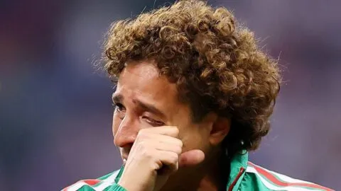 Memo Ochoa y el Tri, inconsolables ante la eliminación del Mundial