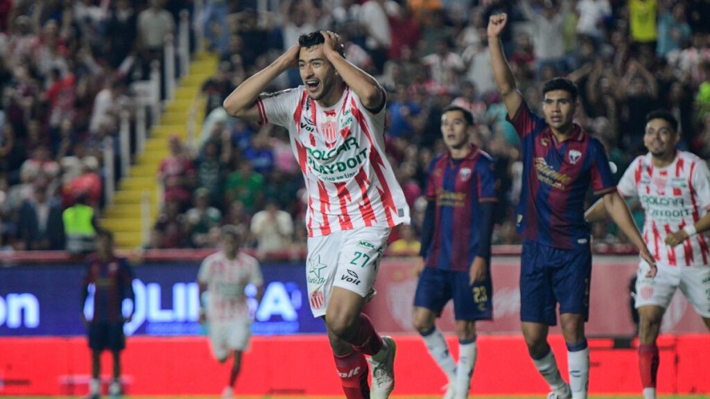 ¡Amargo regreso! Necaxa vence sobre la hora al Atlante en su debut en el Apertura 2026