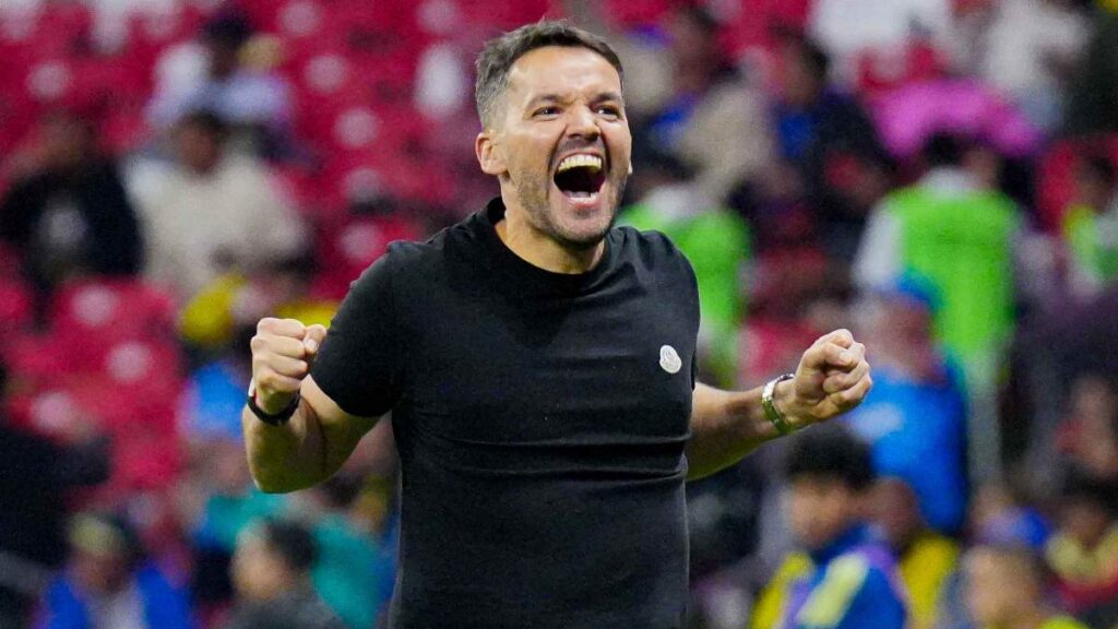 Nicolás Larcamón