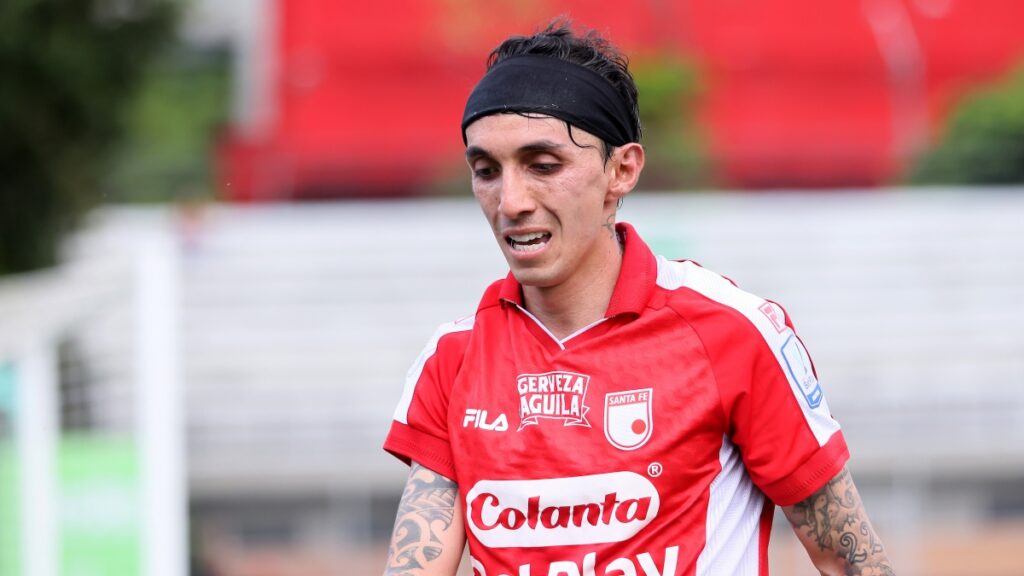 Independiente Santa Fe fue superado por Águilas Doradas en Medellín
