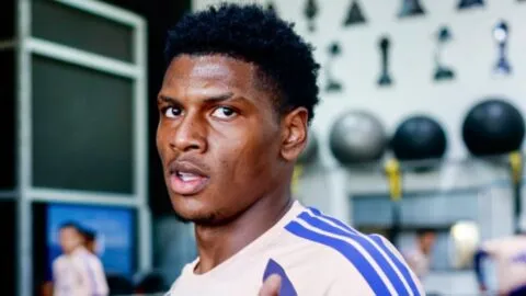 Óscar Perea lanza promesa a la afición del América: “Voy a aportar goles y velocidad”