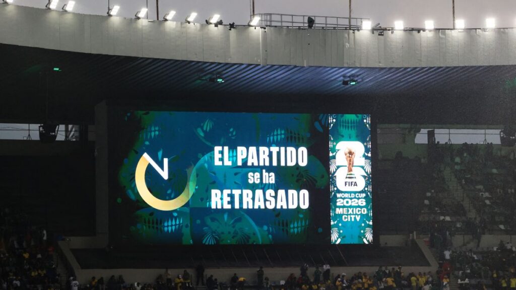 Protocolo México vs Inglaterra por tormenta eléctrica