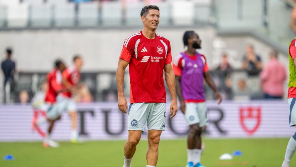 Robert Lewandowski Con El Chicago Fire