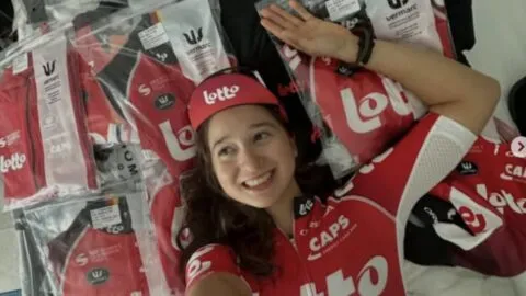 Romina Hinojosa hará historia como la primera mexicana en el Tour de Francia femenil