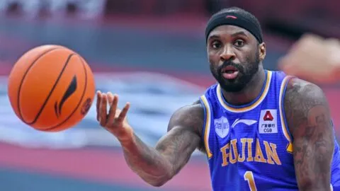 Difunden foto policial del ex NBA Ty Lawson luego de robar en una tienda de Colorado