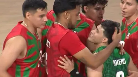 México derrota a República Dominicana y avanza a cuartos de final del voleibol varonil de Santo Domingo 2026