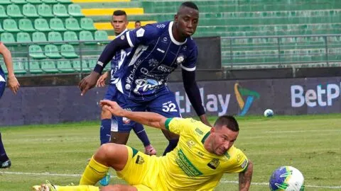 Bucaramanga muestra resiliencia y despacha sobre la hora a Alianza en un vibrante juego