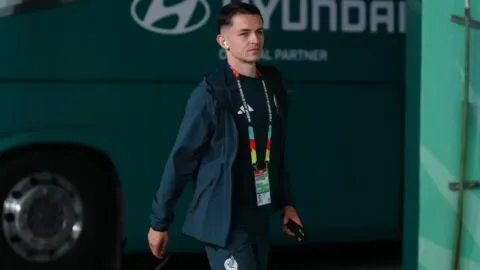 Álvaro Fidalgo se salva de un calvario con el Betis