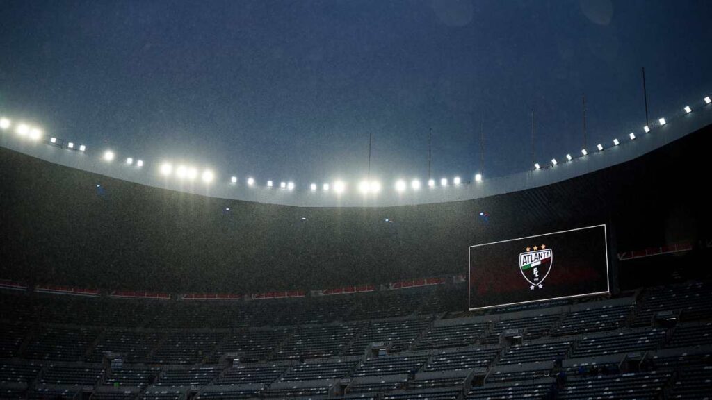 Tormenta eléctrica pospone el inicio del Atlante vs León