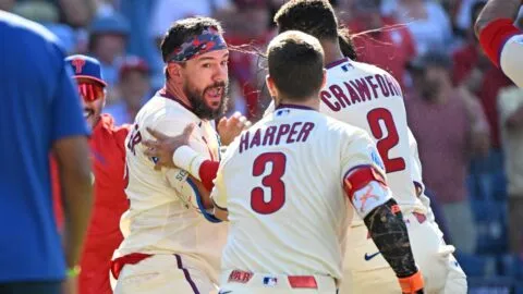 ¡Remontada imposible! Phillies conectan un cuadrangular de 459 pies a un out de perder
