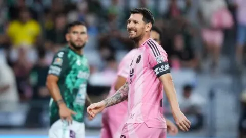Messi vuelve, pero León remonta al Inter Miami y lo elimina de la Leagues Cup