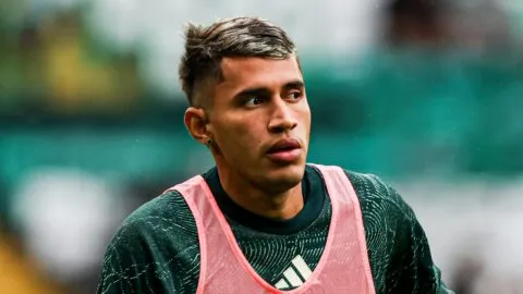 Hora de demostrar: Camilo Durán debuta con el Celtic