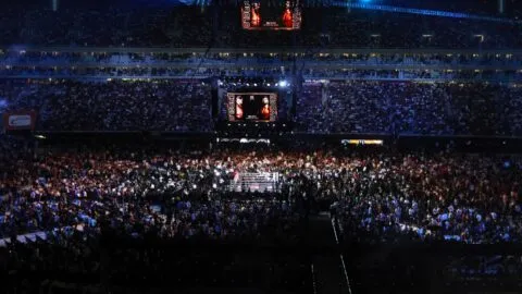 ¿Canelo Álvarez en el Estadio Azteca? Quieren repetir la hazaña de Julio César Chávez y esto sabemos