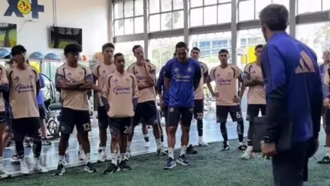 Edwin Cerrillo ya entrena con América y apunta a heredar el dorsal 6 de Jonathan dos Santos