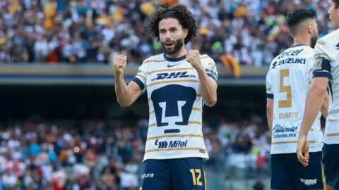 Pumas tiene negociaciones avanzadas para el regreso de César 'Chino' Huerta a Ciudad Universitaria