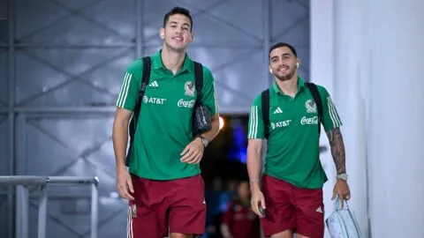 Luis Chávez gana el duelo de mexicanos en Rusia ante César Montes