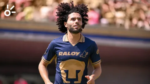Pumas hace oficial el regreso del Chino Huerta tras su fugaz paso por Europa