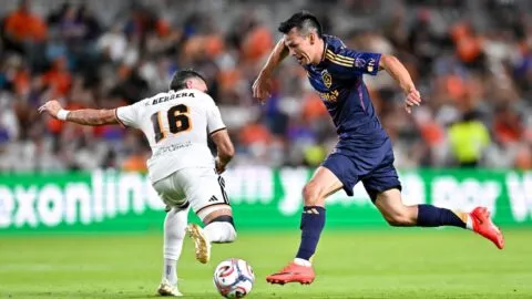 ¡Debuta con el Galaxy! Hirving Lozano vuelve a las canchas tras casi nueve meses