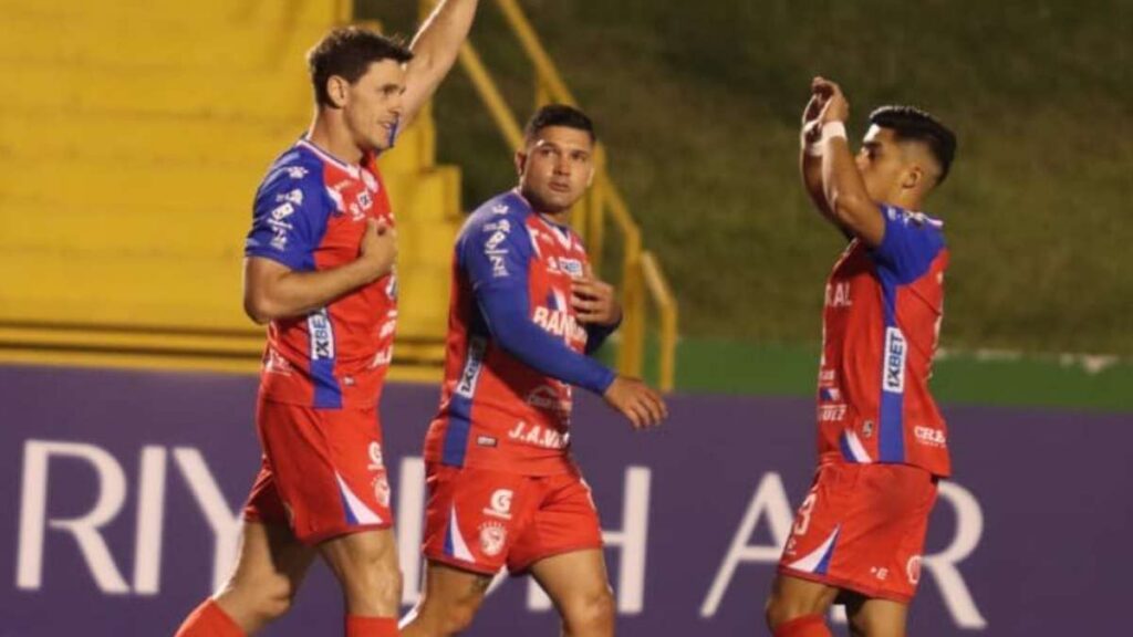 Diriangén se despide y Xelajú mantiene la esperanza