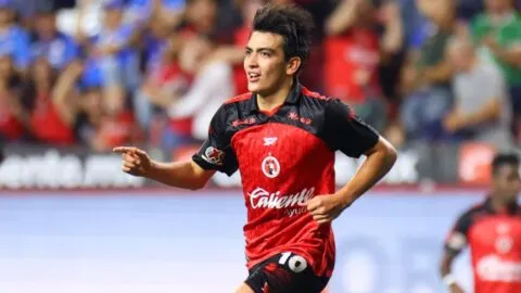 ¡Directo a Europa! Golazo de Gilberto Mora da ventaja a Xolos ante Cruz Azul
