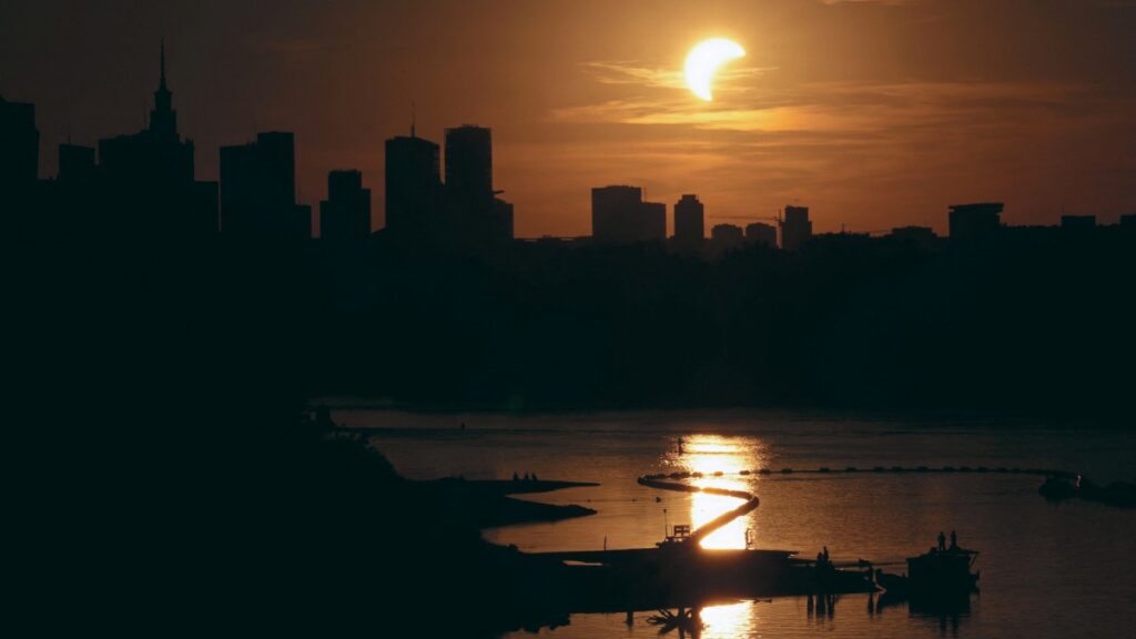Eclipse solar