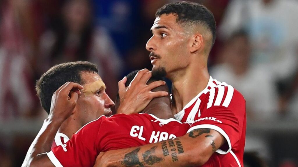 Olympiacos inicia la Superliga de Grecia con victoria