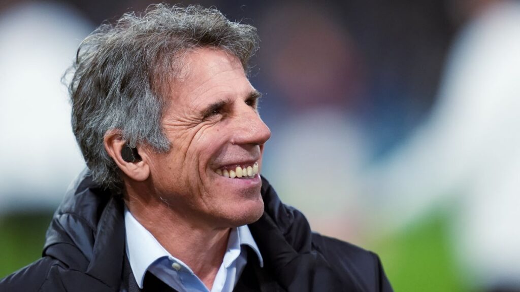 Gianfranco Zola se suma a la selección italiana