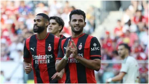 El Milan de Santiago Gimenez cierra la pretemporada con broche de oro tras vencer al Manchester United
