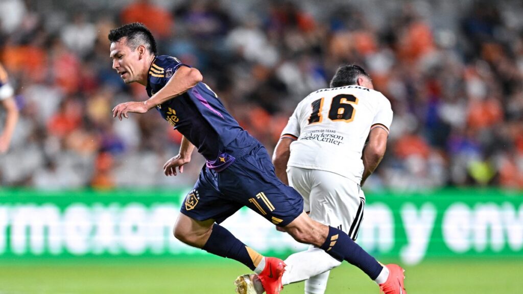 Hirving Lozano LA Galaxy