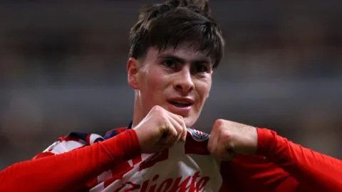 ¡Responde a las críticas! Hormiga González defiende su fichaje con el Olympiacos