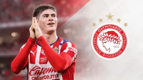 ¡Acuerdo total entre Chivas y Olympiacos! Una firma separa a Armando González de Europa