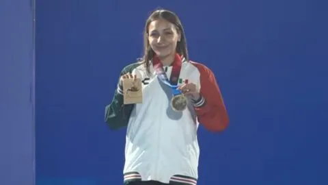 México conquista oro y plata en las finales individuales de natación artística en Santo Domingo 2026