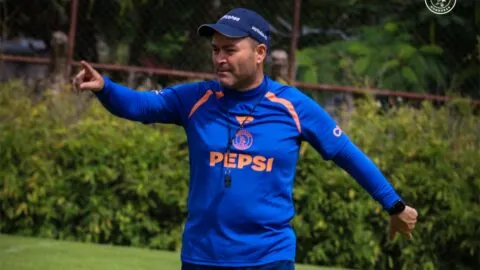 Motagua ya piensa en Municipal y Javier López lanza un aviso antes de visitar El Trébol