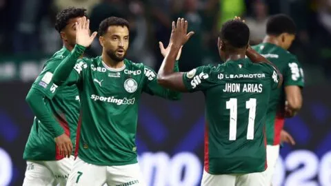 Con Jhon Arias al mando: gol, figura y medio tiquete a cuartos de final para Palmeiras