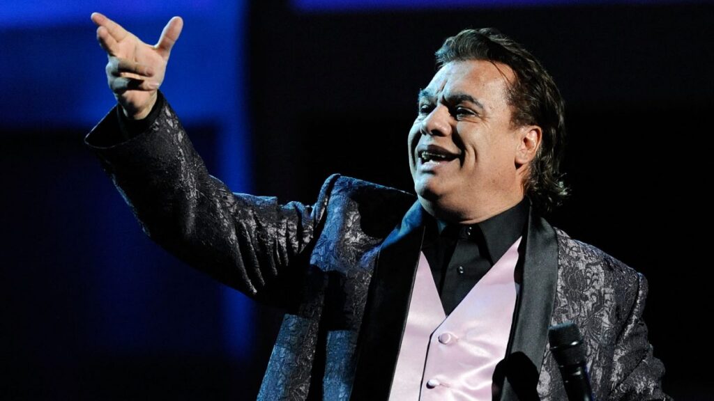 Juan Gabriel a 10 años de su muerte: top de sus mejores canciones y polémicas que marcaron la vida del Divo de Juárez