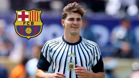 Julián Álvarez buscaría forzar su salida al Barcelona