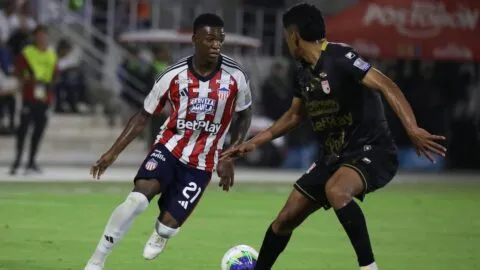 Santa Fe alarga la agonía del Junior: las claves del empate en Barranquilla