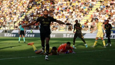 Juventus arranca la Serie A con triunfo ante Frosinone