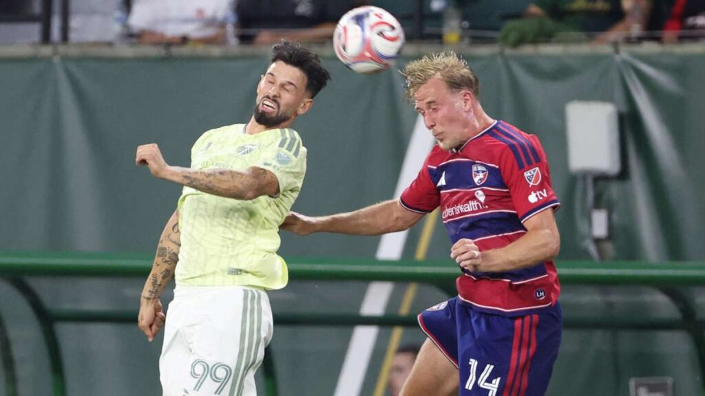 Kristoffer Velde explota por la invasión americanista en Portland: “Una mierda, nunca vi algo así”