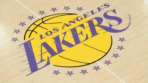 Venta histórica: los Lakers cambian de dueño por una cifra récord