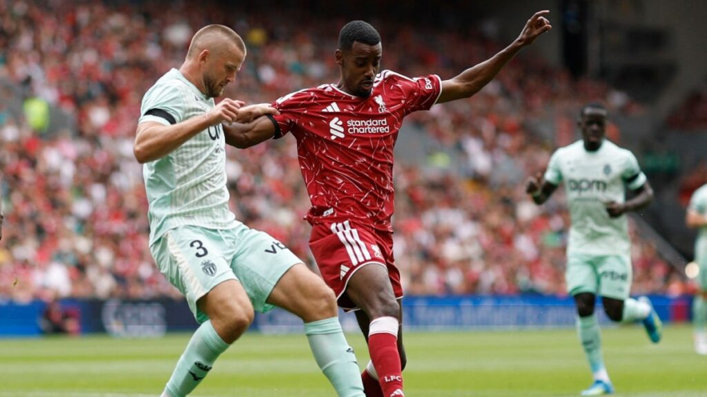 Monaco remonta dos goles y sorprende al Liverpool con triunfo de último minuto